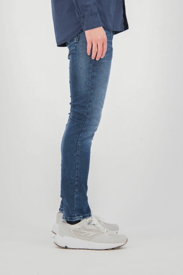 Jean délavé coupe slim – Image 4