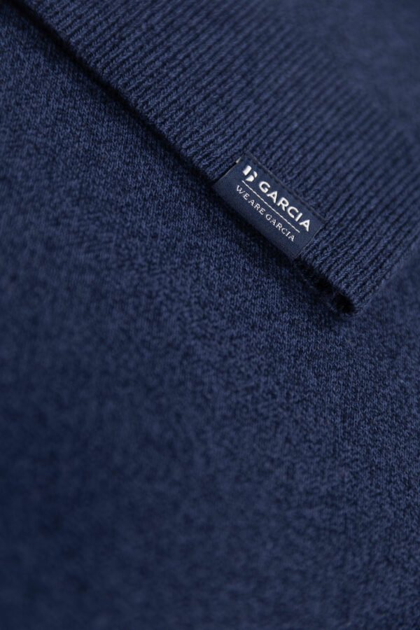 Pull bleu marine – Image 4