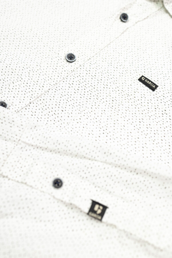 Chemise blanche petits motifs – Image 4