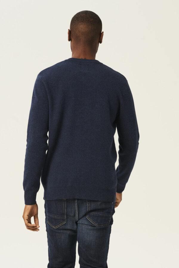 Pull bleu marine – Image 3