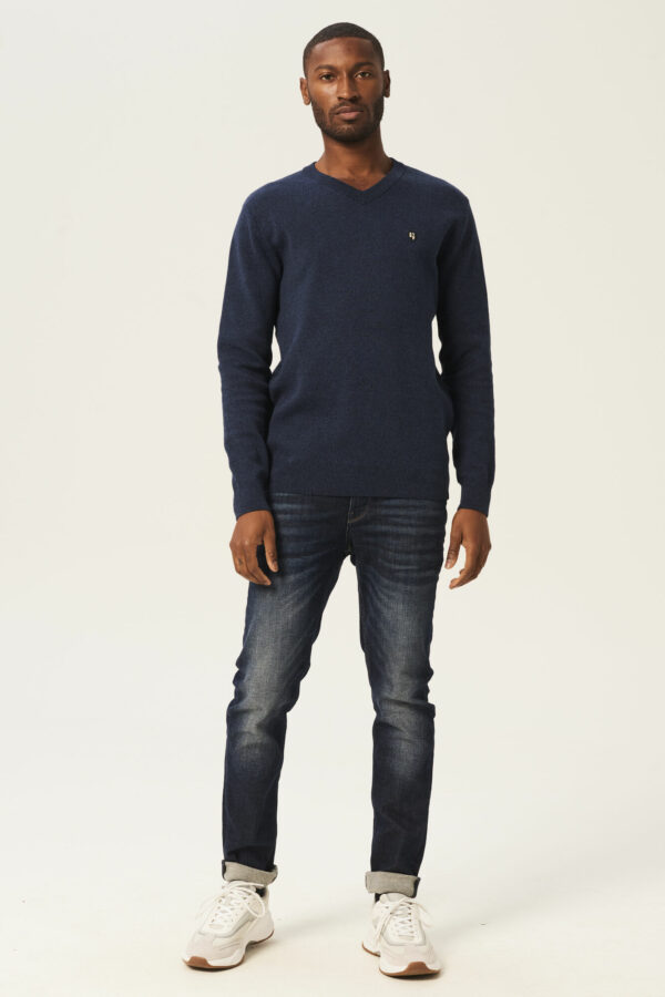 Pull bleu marine – Image 2
