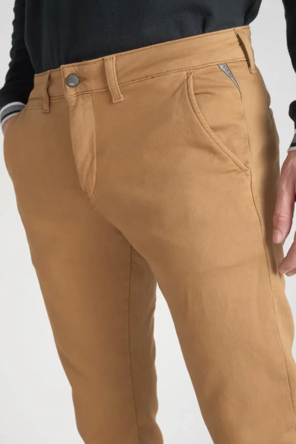 Chino jogg camel