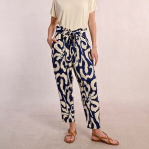 Pantalon fluide imprimé bleu marine et écru
