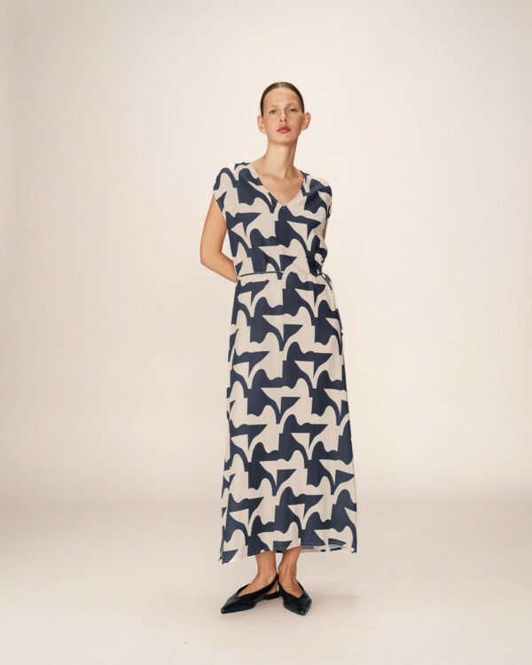 Robe longue sans manches – Image 3