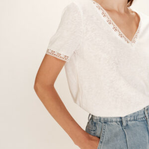 T-shirt col V dentelle