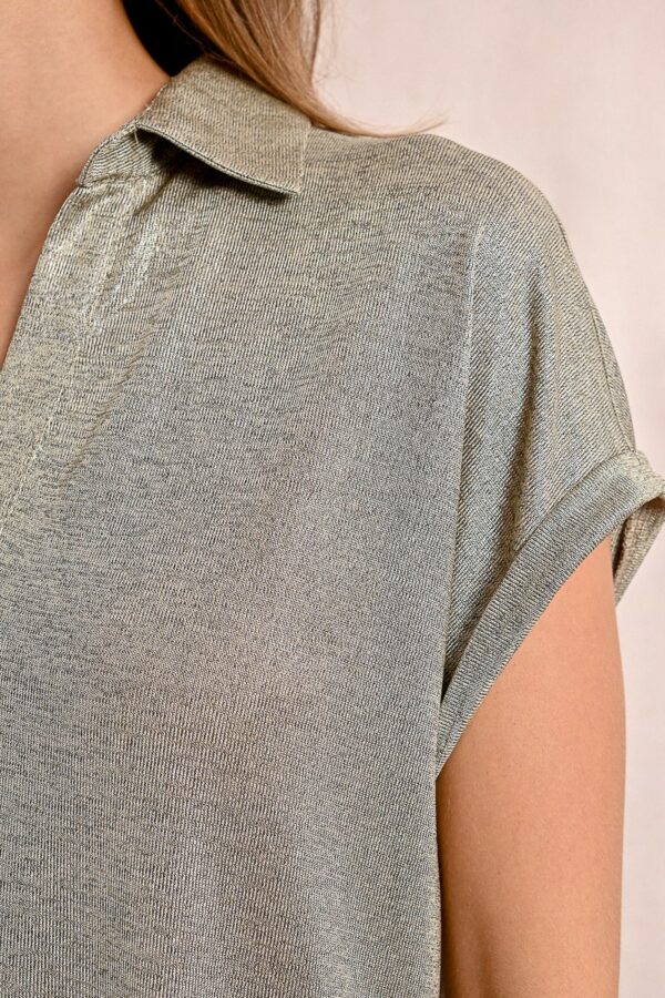 T-shirt col polo irisé – Image 3