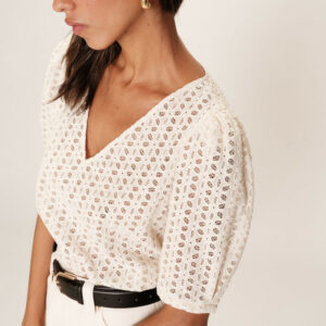 Haut broderie anglaise
