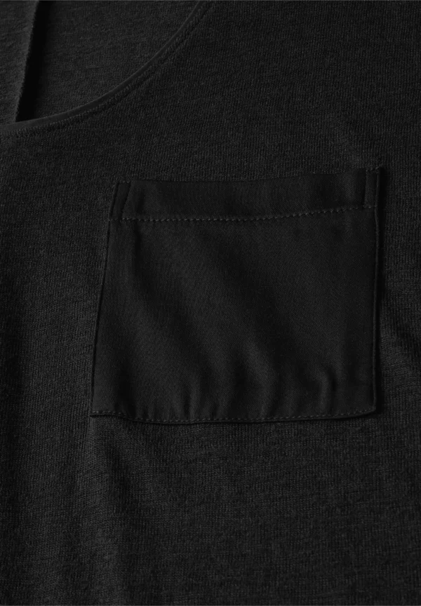 T.shirt noir avec une poche – Image 3