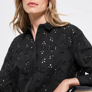 Blouse broderie anglaise noir