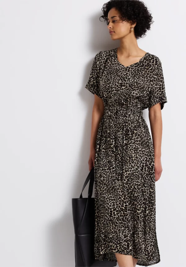 Robe longue motifs léopard