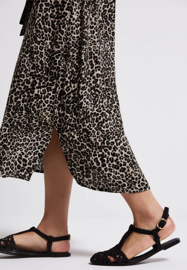 Robe longue motifs léopard – Image 5