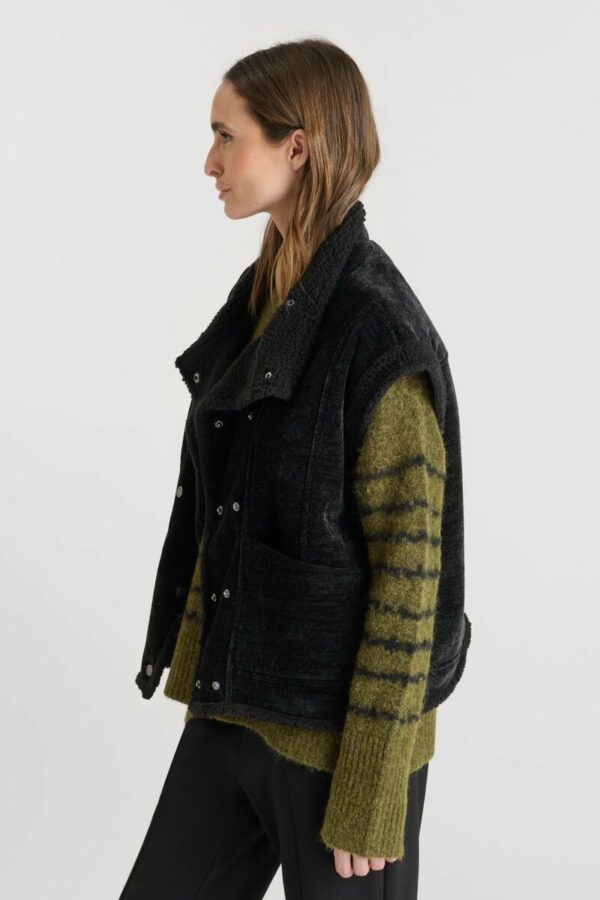 Veste sans manches boutonnée noir – Image 8