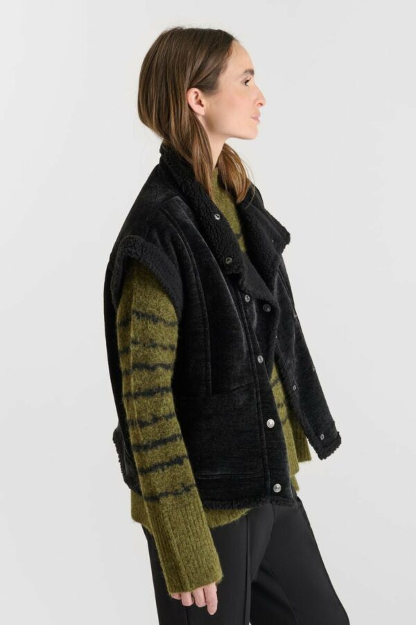Veste sans manches boutonnée noir – Image 7