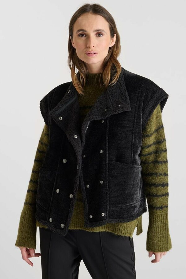 Veste sans manches boutonnée noir