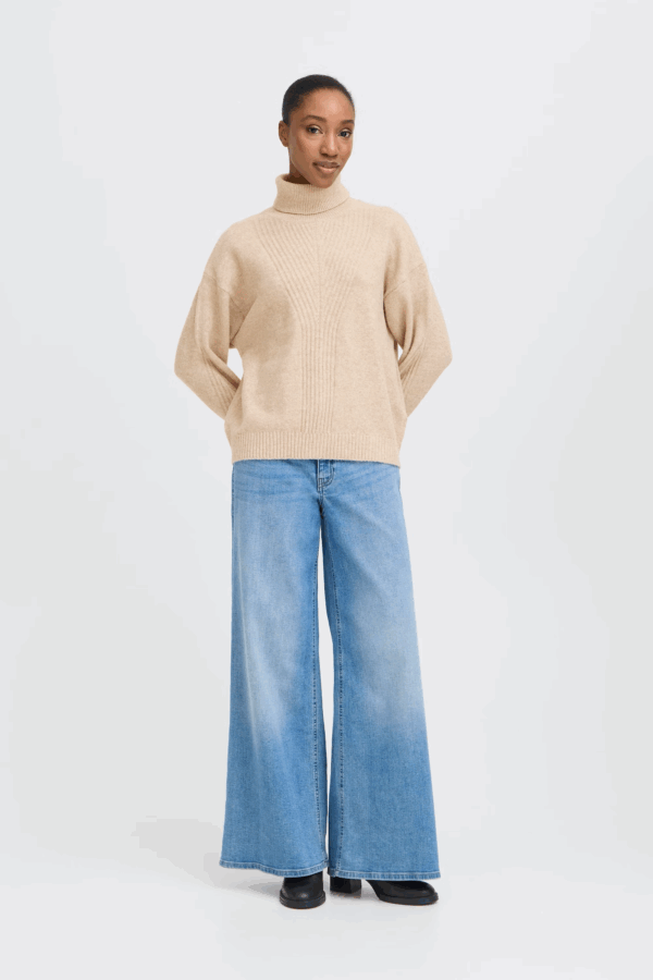 Pull col roulé beige – Image 4