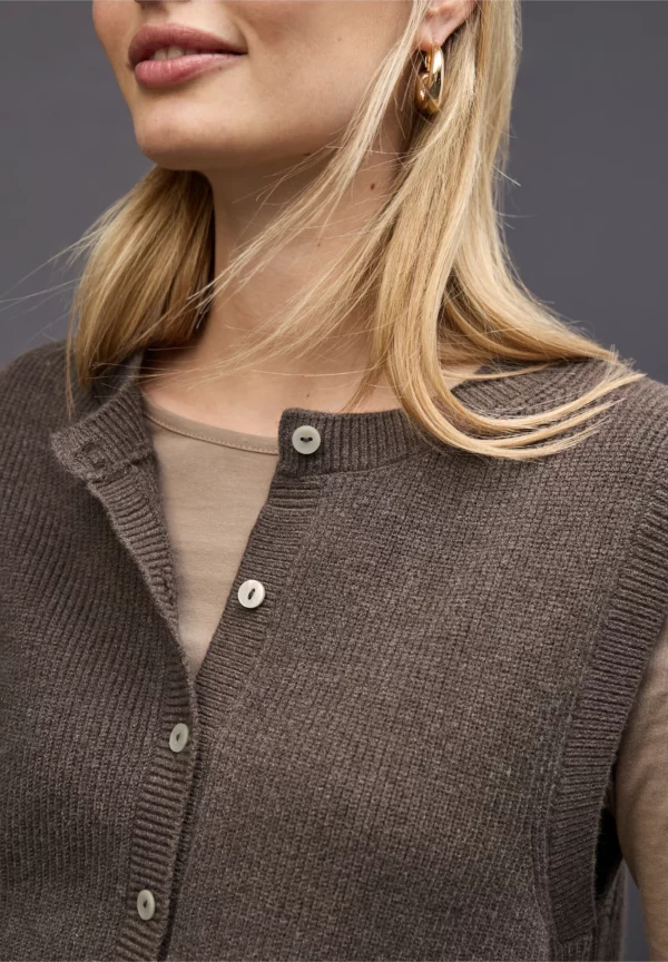 Gilet boutonnée sans manches chocolat