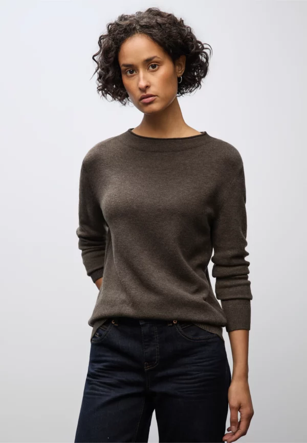 Pull col montant chocolat – Image 6