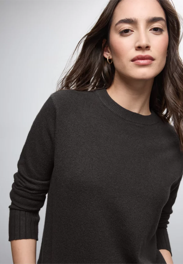 Pull fin chocolat