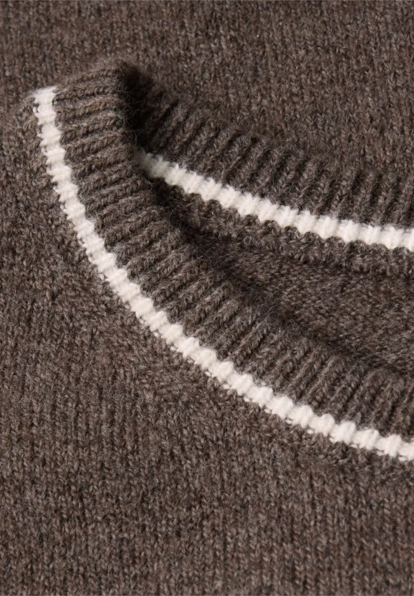Pull manches courtes chocolat – Image 5