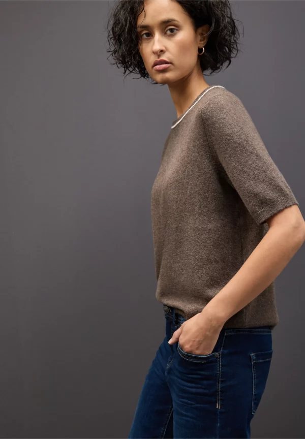 Pull manches courtes chocolat – Image 3