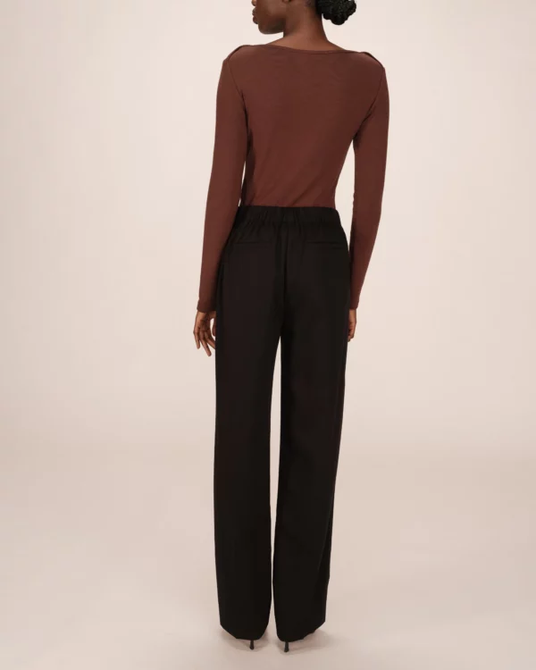 Pantalon tailleur fluide noir – Image 3