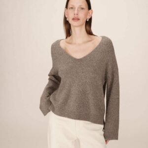 Pull col V pailleté taupe