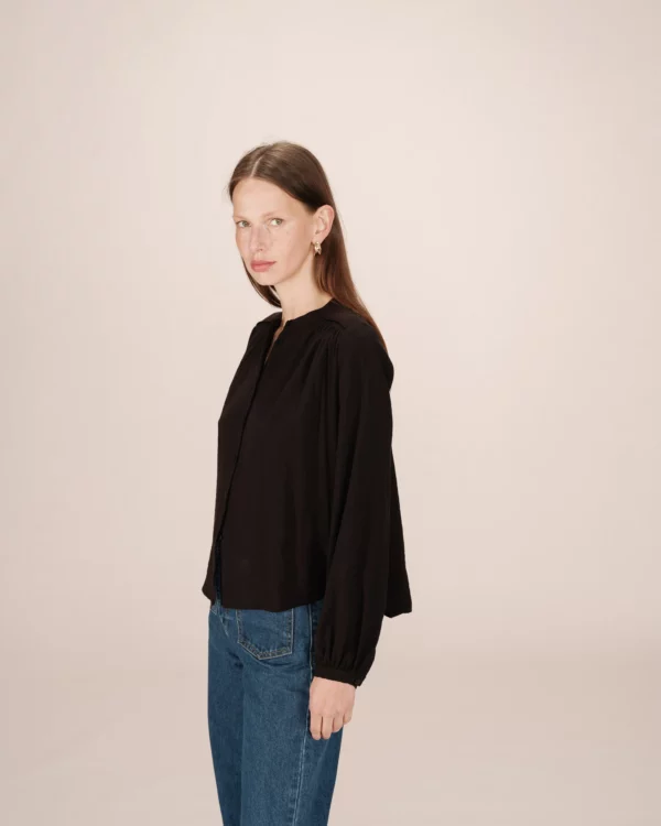 Blouse noire – Image 4