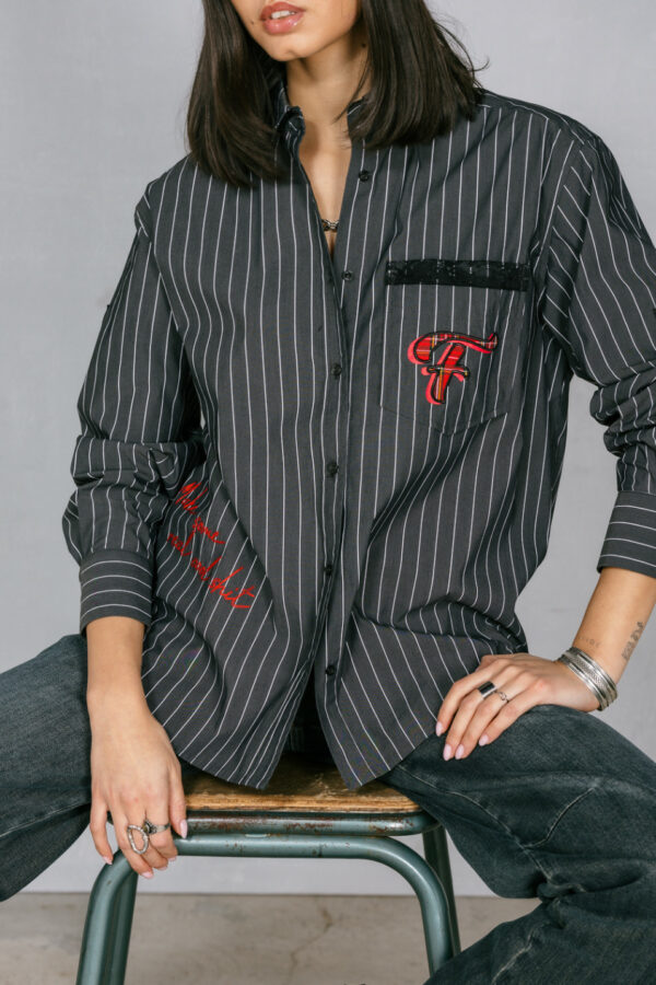 Chemise avec patchs