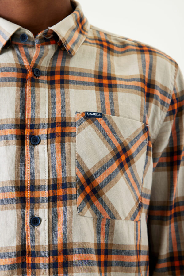 Chemise à carreaux – Image 3