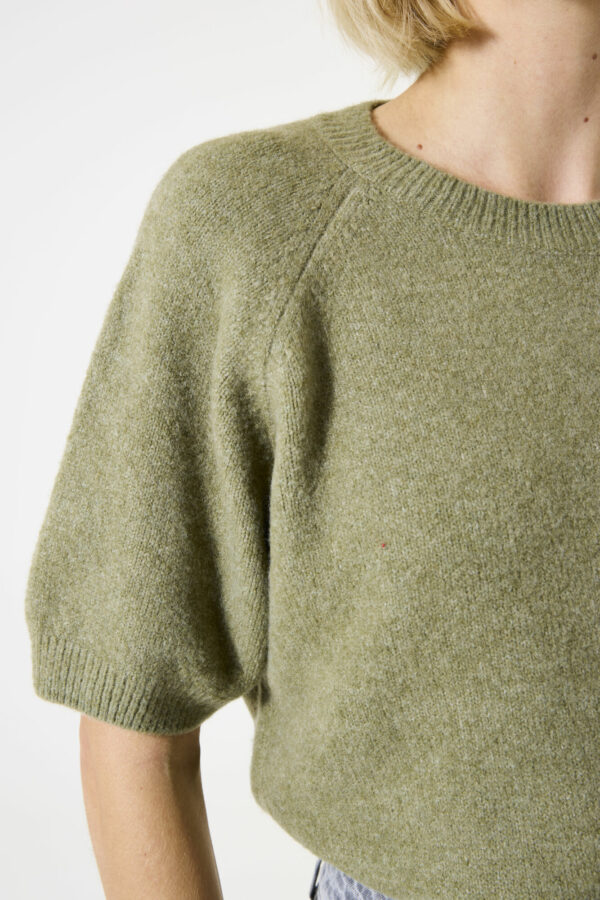 Pull manches courtes vert olive