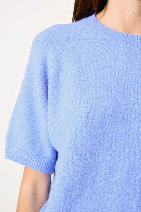 Pull manches courtes bleu lavande – Image 3