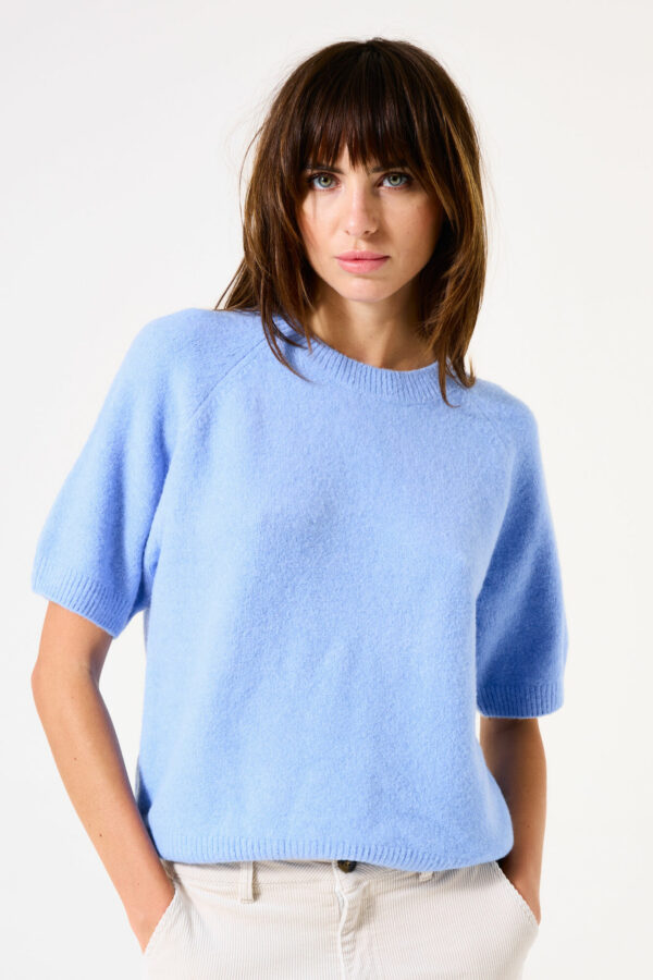 Pull manches courtes bleu lavande