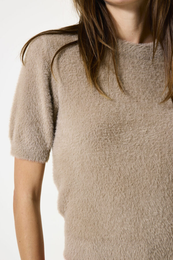 Pull sans manches taupe doudou col rond