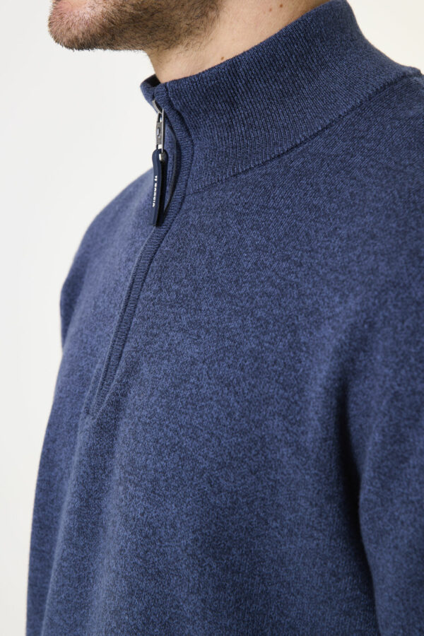 Pull col cheminé bleu