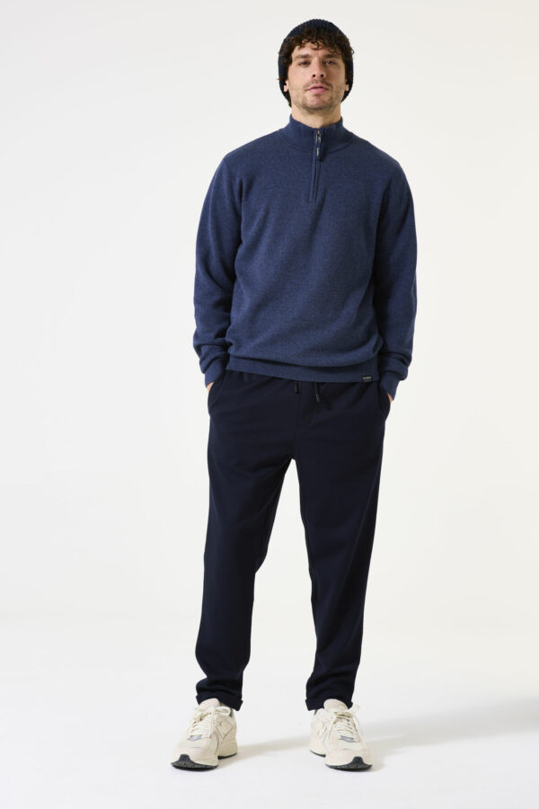 Pull col cheminé bleu – Image 2