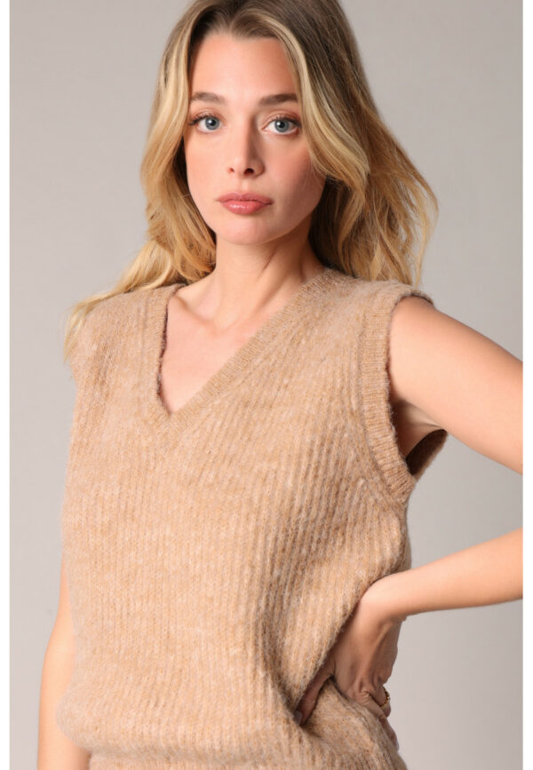 Pull sans manches mailles côtelées beige