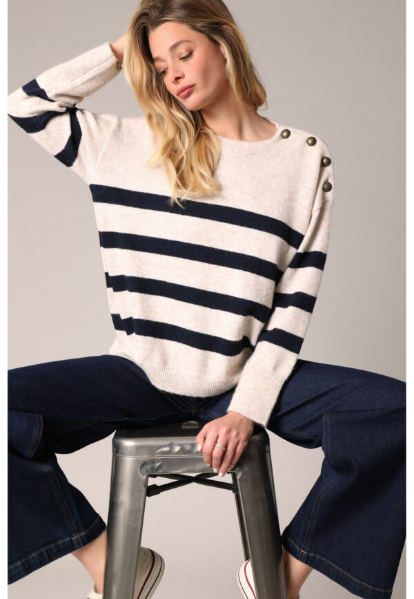 Pull rayé beige et bleu – Image 3
