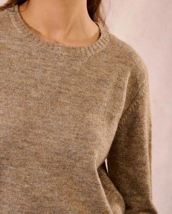 Pull sequins camel