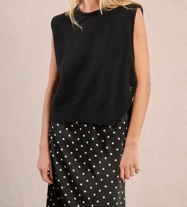 Pull sans manches avec boutons noir – Image 3