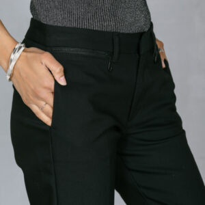 Pantalon noir avec zips