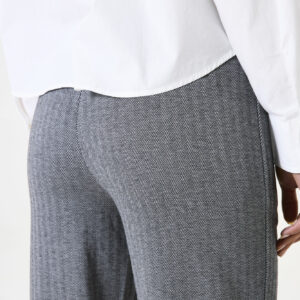 Pantalon à chervons gris