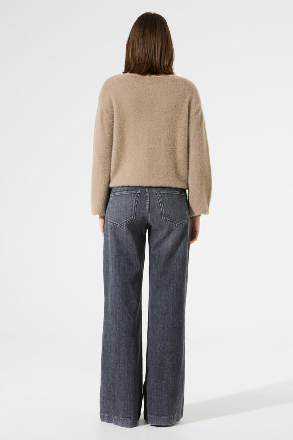 Pull doudou taupe – Image 3