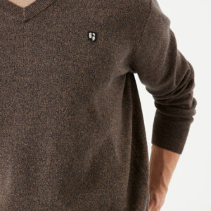 Pull col V marron