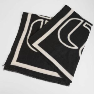 Echarpe kaki motifs noir et blanc