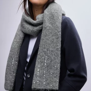 Echarpe grise à paillettes