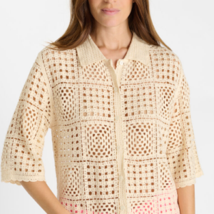 Cardigan crème en crochet à manches courtes