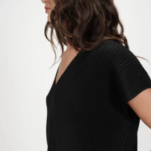 Top large en lurex noir