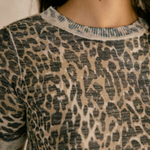 Pull sans manches léopard pailleté