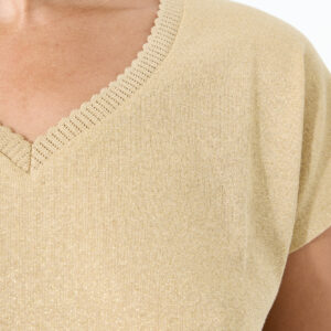 T-shirt col V pailleté beige