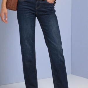 Jean droit avec ceinture fine